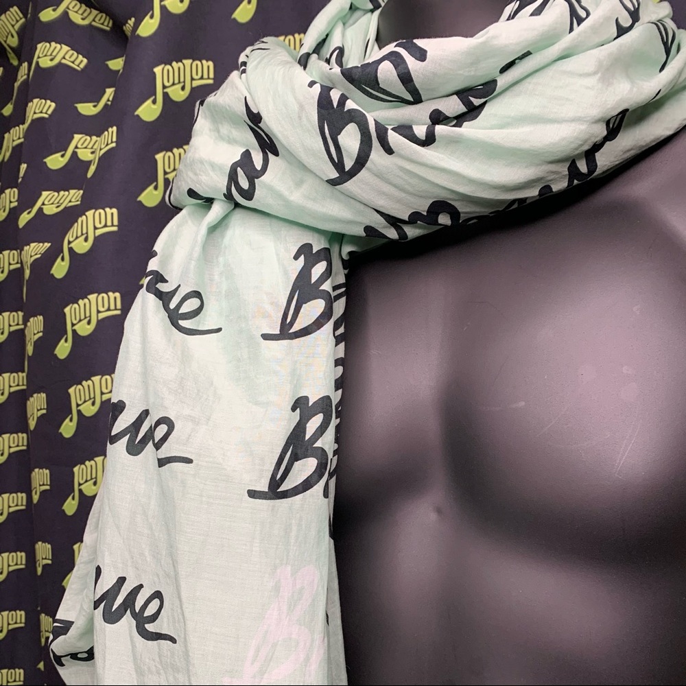 Coach ‘Brave’ Scarf Shawl